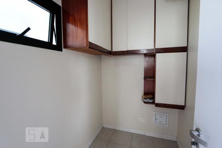 Apartamento à venda com 227m², 4 quartos e 3 vagasQuarto de serviço 2
