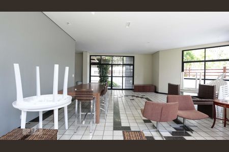 Apartamento à venda com 227m², 4 quartos e 3 vagasSalão de festas