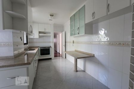 Apartamento à venda com 227m², 4 quartos e 3 vagasCozinha