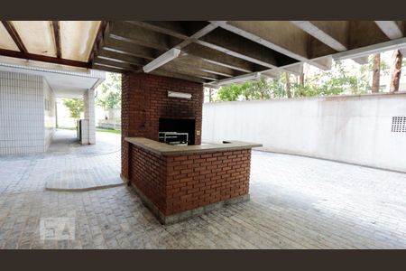 Apartamento à venda com 227m², 4 quartos e 3 vagasChurrasqueira