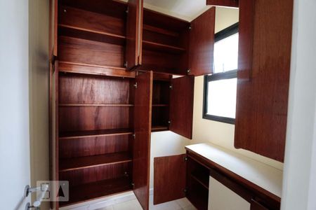 Apartamento à venda com 227m², 4 quartos e 3 vagasQuarto de serviço