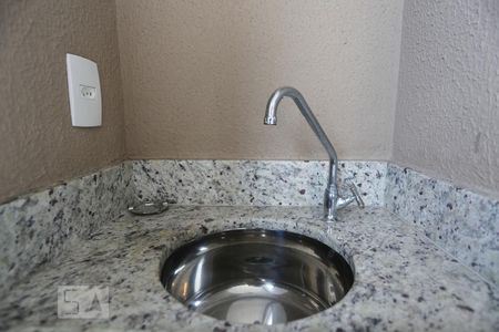 Sacada de apartamento para alugar com 1 quarto, 68m² em Empresarial 18 do Forte, Barueri