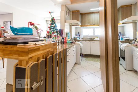 Apartamento à venda com 76m², 2 quartos e 2 vagasCozinha