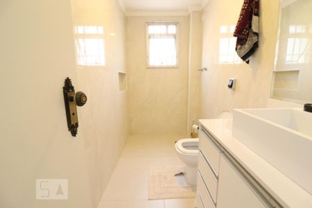Apartamento à venda com 180m², 4 quartos e 2 vagasLavabo