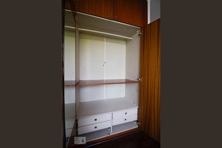 Quarto de apartamento para alugar com 3 quartos, 150m² em Alto da Lapa, São Paulo