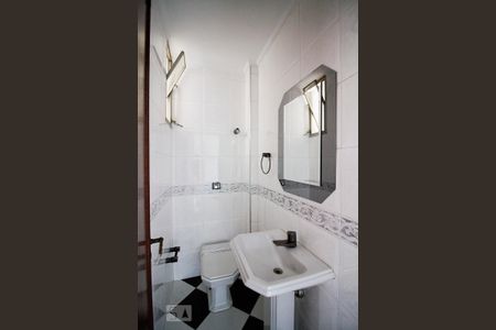 Apartamento para alugar com 150m², 3 quartos e 2 vagas Apartamento para alugar com 150m², 3 quartos e 2 vagasLavabo