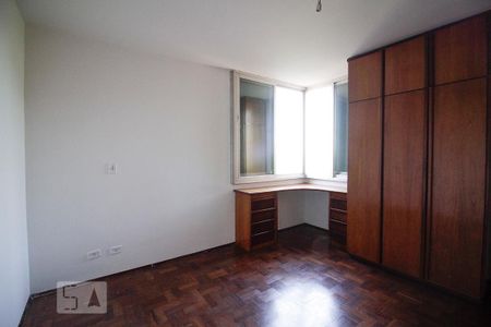 Apartamento para alugar com 150m², 3 quartos e 2 vagas Apartamento para alugar com 150m², 3 quartos e 2 vagasSuíte