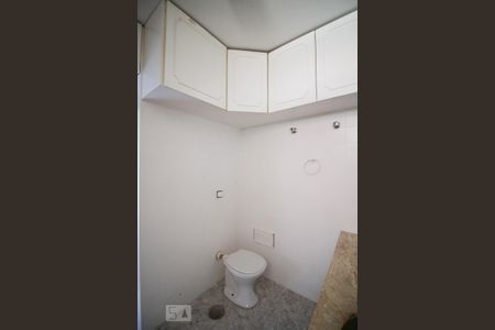 Apartamento para alugar com 150m², 3 quartos e 2 vagas Apartamento para alugar com 150m², 3 quartos e 2 vagasBanheiro da Suíte