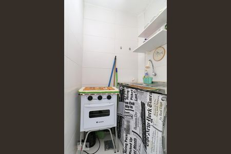 Cozinha. de apartamento para alugar com 1 quarto, 22m² em Copacabana, Rio de Janeiro