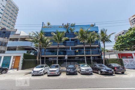 Apartamento à venda com 325m², 4 quartos e 4 vagasFachada