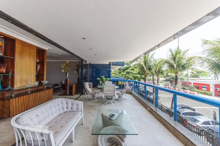 Varanda de apartamento à venda com 4 quartos, 325m² em Barra da Tijuca, Rio de Janeiro