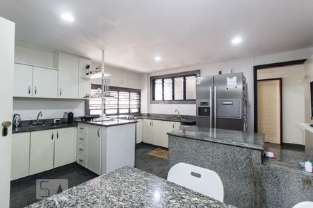 Apartamento à venda com 325m², 4 quartos e 4 vagasCozinha