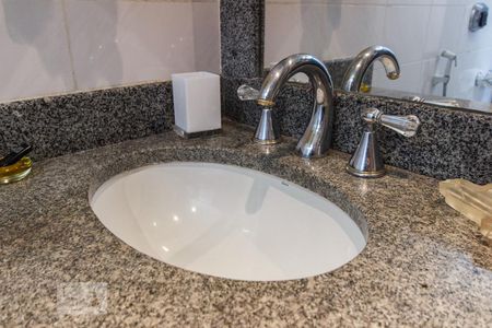 Apartamento à venda com 325m², 4 quartos e 4 vagasDetalhe