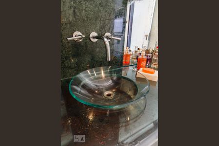 Apartamento à venda com 325m², 4 quartos e 4 vagasDetalhe