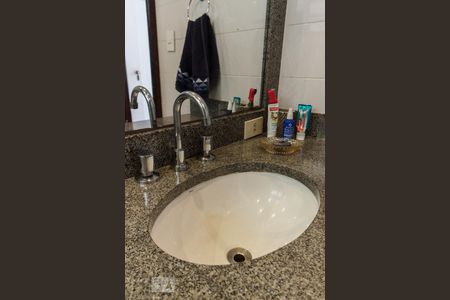 Apartamento à venda com 325m², 4 quartos e 4 vagasDetalhe