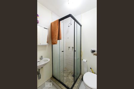 Apartamento à venda com 325m², 4 quartos e 4 vagasBanheiro de Serviço