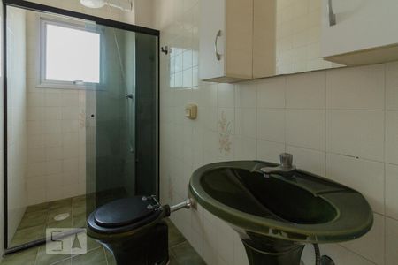 Apartamento para alugar com 100m², 3 quartos e 2 vagasBanheiro 02