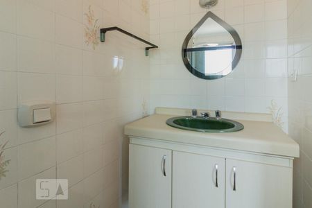 Suite do Quarto 01 de apartamento para alugar com 3 quartos, 100m² em Rudge Ramos, São Bernardo do Campo