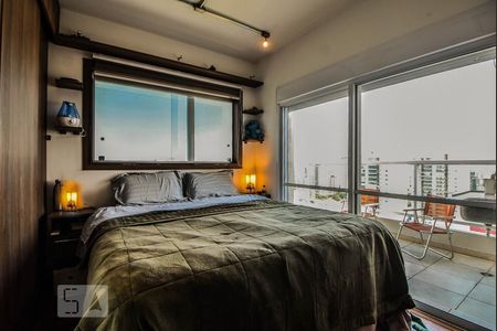 Suíte de apartamento à venda com 1 quarto, 95m² em Jardim Aeroporto, São Paulo