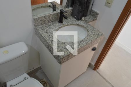 Apartamento para alugar com 70m², 3 quartos e 1 vaga Apartamento para alugar com 70m², 3 quartos e 1 vagaBanheiro