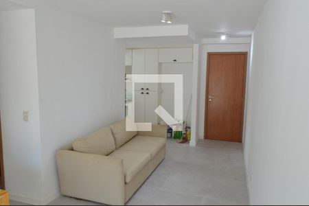 Sala de apartamento para alugar com 3 quartos, 70m² em Jacarepaguá, Rio de Janeiro