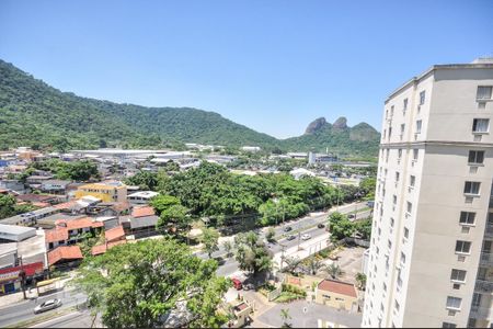 Varanda de apartamento para alugar com 2 quartos, 60m² em Jacarepaguá, Rio de Janeiro