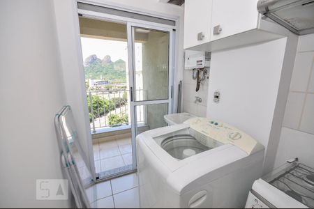 Apartamento para alugar com 60m², 2 quartos e 1 vaga Apartamento para alugar com 60m², 2 quartos e 1 vagaCozinha e Área de Serviço