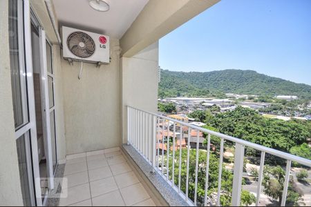 Varanda de apartamento para alugar com 2 quartos, 60m² em Jacarepaguá, Rio de Janeiro