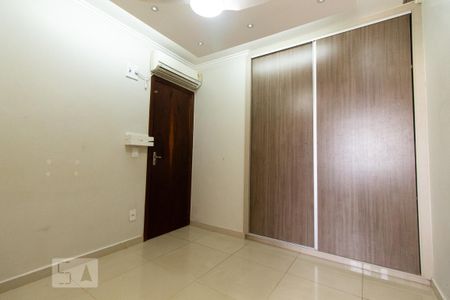 Apartamento à venda com 62m², 2 quartos e 1 vaga Apartamento à venda com 62m², 2 quartos e 1 vagaQuarto II