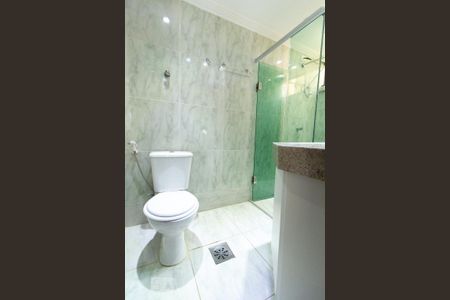 Apartamento à venda com 62m², 2 quartos e 1 vaga Apartamento à venda com 62m², 2 quartos e 1 vagaBanheiro
