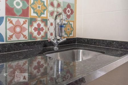 Apartamento à venda com 80m², 2 quartos e sem vagaCozinha americana