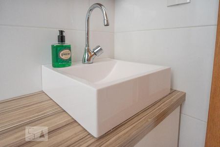 Apartamento à venda com 80m², 2 quartos e sem vagaBanheiro social 1