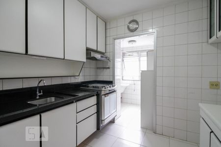 Apartamento para alugar com 70m², 3 quartos e 2 vagas Apartamento para alugar com 70m², 3 quartos e 2 vagasCozinha
