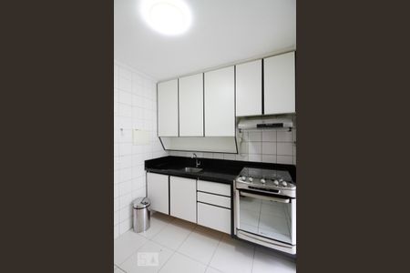 Apartamento para alugar com 70m², 3 quartos e 2 vagas Apartamento para alugar com 70m², 3 quartos e 2 vagasCozinha