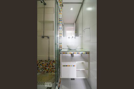 Banheiro de apartamento para alugar com 3 quartos, 70m² em Jaguaré, São Paulo
