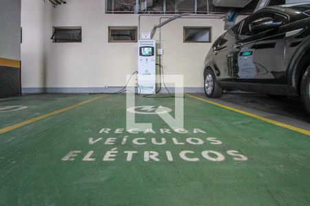 Apartamento à venda com 105m², 2 quartos e 3 vagasPonto de carregamento carro elétrico