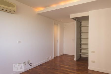 Apartamento à venda com 407m², 4 quartos e 4 vagasSuíte 3