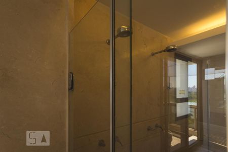 Apartamento à venda com 407m², 4 quartos e 4 vagasBanheiro (Suíte 4)