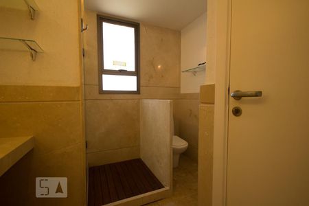 Apartamento à venda com 407m², 4 quartos e 4 vagasBanheiro (Suíte 4)