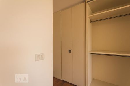 Apartamento à venda com 407m², 4 quartos e 4 vagasSuíte 4