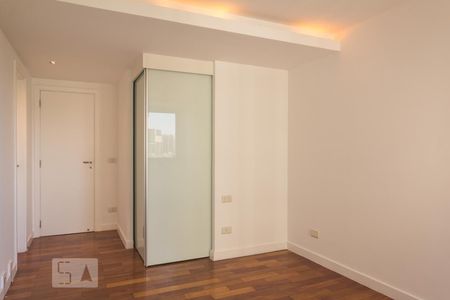 Apartamento à venda com 407m², 4 quartos e 4 vagasSuíte 3