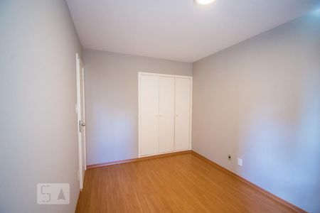 Quarto de apartamento para alugar com 1 quarto, 54m² em Cambuí, Campinas