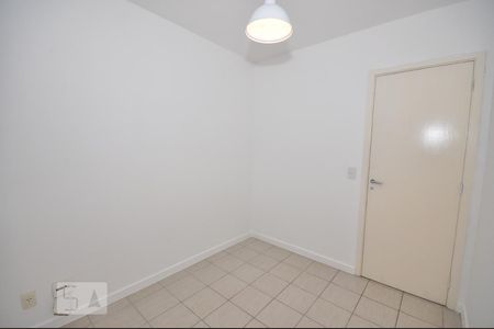 Apartamento para alugar com 90m², 3 quartos e 1 vagaQuarto 2