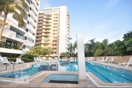 Apartamento para alugar com 90m², 3 quartos e 1 vagaPiscina e Fachada