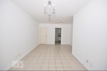 Apartamento para alugar com 90m², 3 quartos e 1 vagaSala