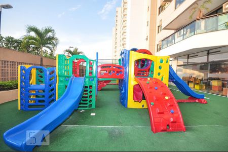 Apartamento para alugar com 90m², 3 quartos e 1 vagaParquinho