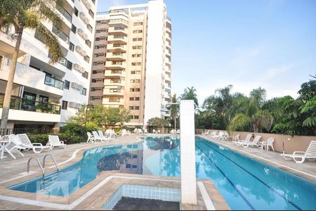 Apartamento para alugar com 90m², 3 quartos e 1 vagaPiscina e Fachada