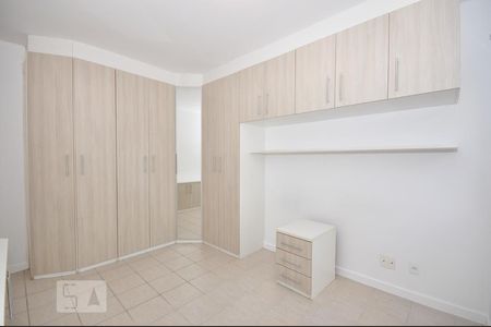 Apartamento para alugar com 90m², 3 quartos e 1 vagaSuíte