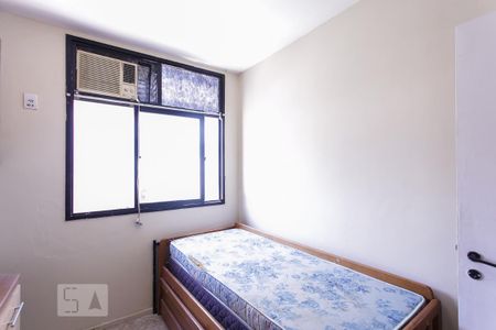 Quarto 2 de apartamento para alugar com 3 quartos, 70m² em Barra da Tijuca, Rio de Janeiro