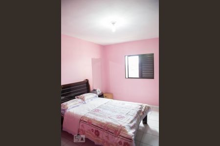 Suíte de casa à venda com 3 quartos, 160m² em Vila Palmeiras, São Paulo